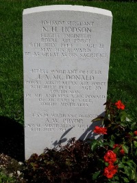 Klagenfurt War Cemetery - Hodson, Norman Harold